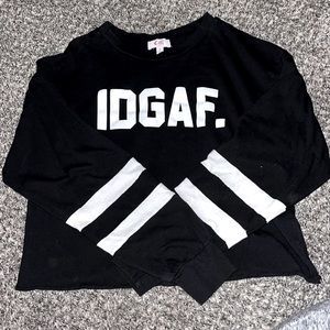 Long sleeve crop top